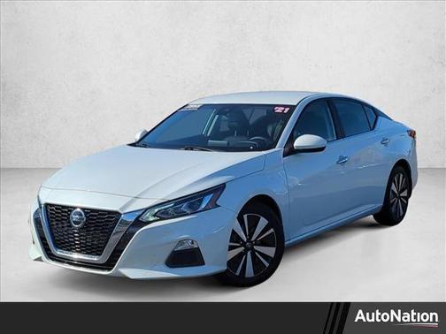 2021 Nissan Altima 2.5 SV