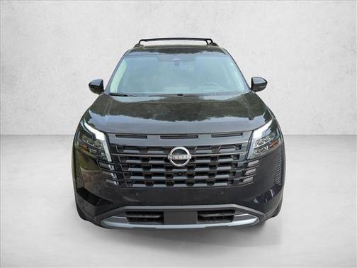 Super Black 2026 Nissan Pathfinder Platinum