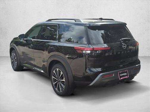 Super Black 2026 Nissan Pathfinder Platinum