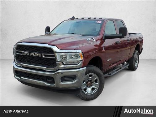 2020 RAM 2500 Tradesman Crew Cab 4x4 6'4' Box