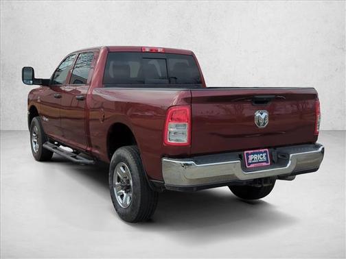 2020 RAM 2500 Tradesman Crew Cab 4x4 6'4' Box