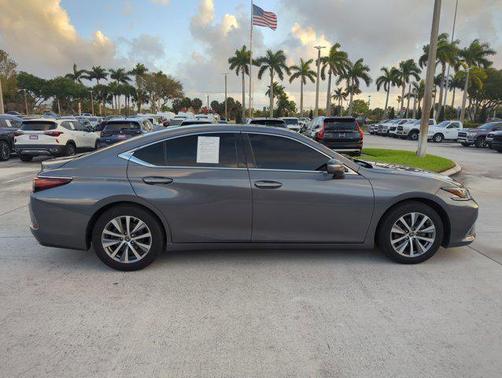 2021 Lexus ES 350 Base