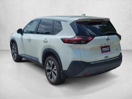 Pearl White Tricoat 2022 Nissan Rogue SV