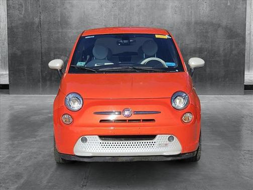 2017 FIAT 500e Battery Electric