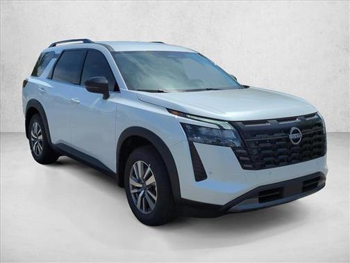 Everest White Pearl Tricoat 2026 Nissan Pathfinder SL