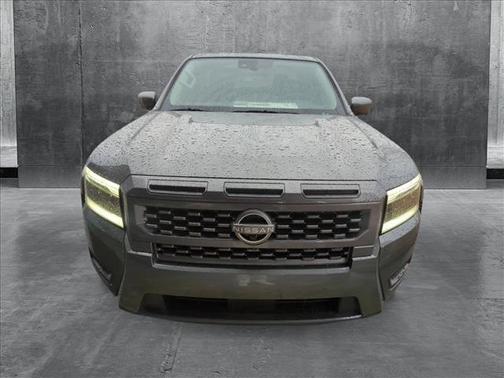 2025 Nissan Frontier SL