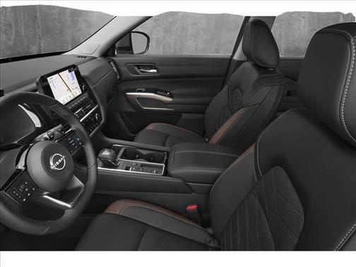 2025 Nissan Pathfinder Platinum FWD