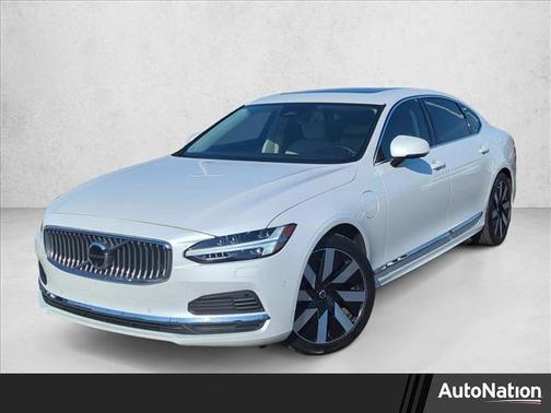 2024 Volvo S90 Recharge Plug-In Hybrid T8 Ultimate