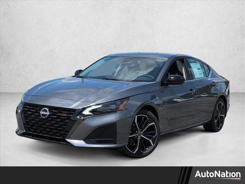 2025 Nissan Altima SR FWD