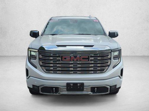 White Frost Tricoat 2025 GMC Sierra 1500 Denali