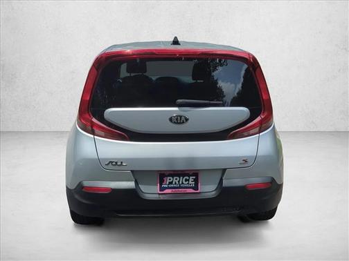 Sparkling Silver 2020 Kia Soul S