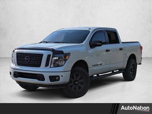 Pearl White 2019 Nissan Titan SL