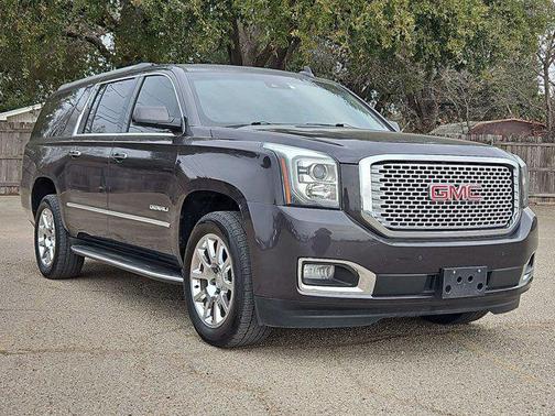 2017 GMC Yukon XL Denali