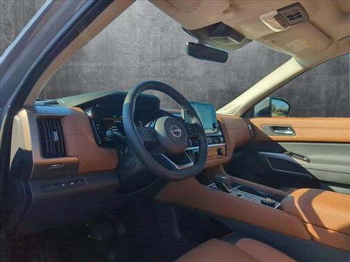 2025 Nissan Pathfinder Platinum 4WD