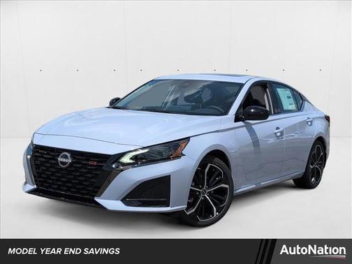 2025 Nissan Altima SR FWD