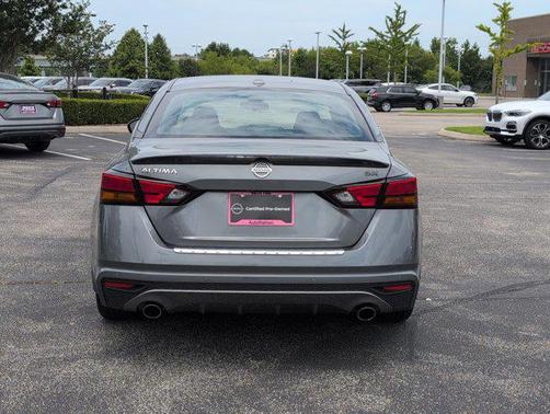 2022 Nissan Altima SR FWD