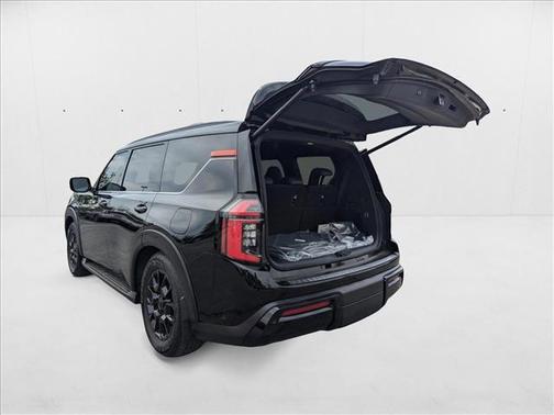 2025 Nissan Armada PRO-4X 4WD