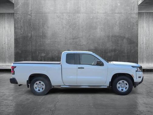 2024 Nissan Frontier S