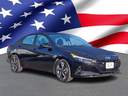 Onyx Black 2023 Hyundai ELANTRA SEL