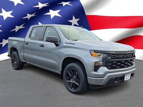 Sterling Gray Metallic 2023 Chevrolet Silverado 1500 Custom