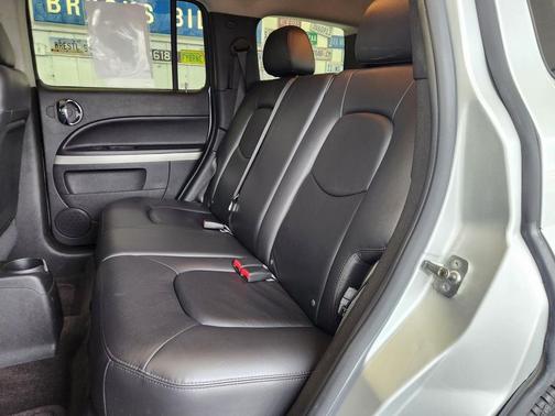 2011 Chevrolet HHR LT