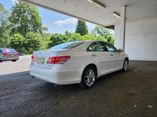 2010 Lexus ES 350 Base