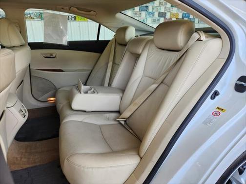 2010 Lexus ES 350 Base