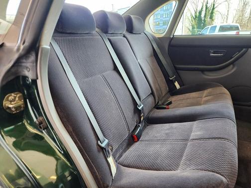2003 Subaru Legacy Base