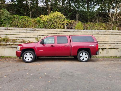 2007 Chevrolet Silverado 1500 LTZ Crew Cab