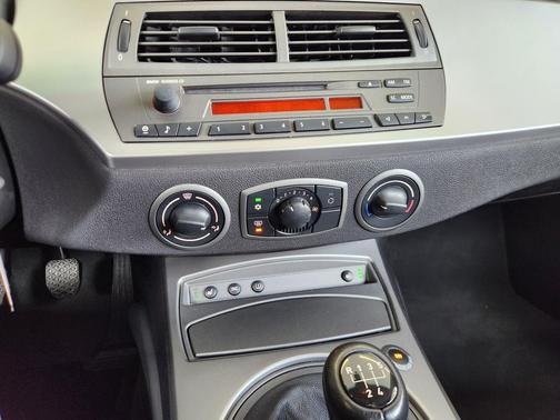 Sterling Gray Metallic 2004 BMW Z4 2.5i Roadster