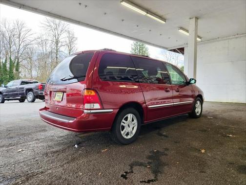 2003 Ford Windstar SE