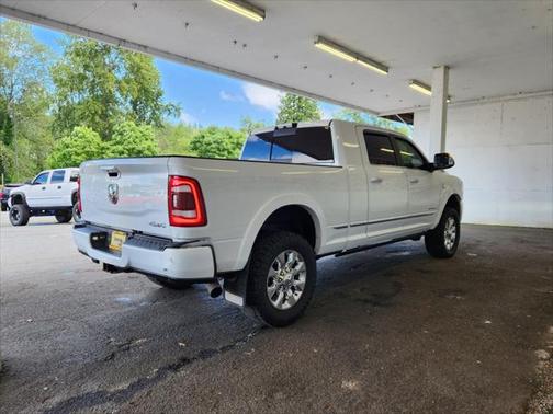 2019 RAM 2500 Limited Mega Cab 4x4 6'4' Box