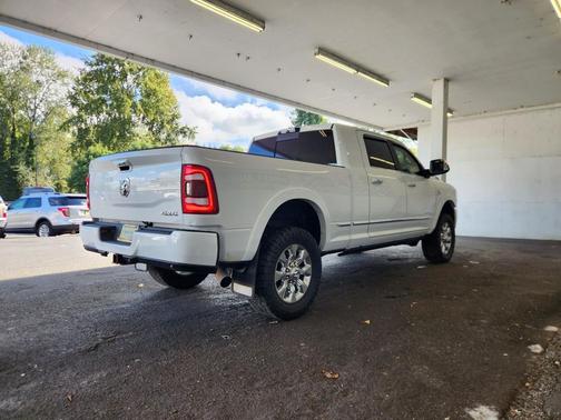 2019 RAM 2500 Limited Mega Cab 4x4 6'4' Box