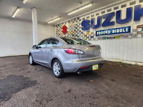 2011 Mazda Mazda3 i Touring