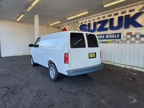 2005 Chevrolet Astro Base