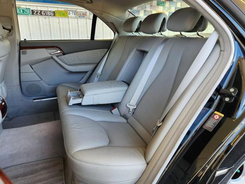 2006 Mercedes-Benz S-Class 4MATIC