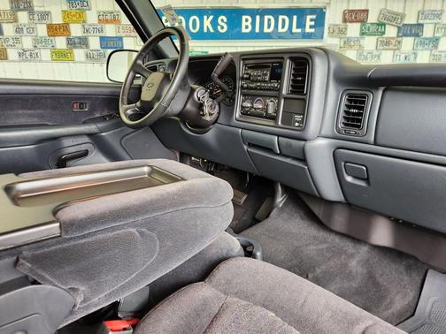 Sunset Orange Metallic 2001 Chevrolet Silverado 1500 LS Extended Cab