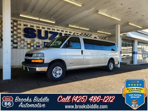 2005 Chevrolet Express 3500 Base