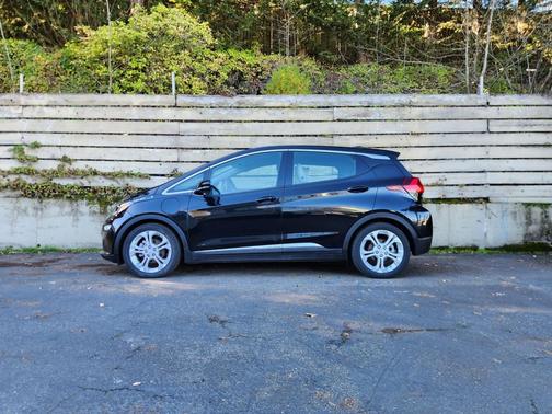 2020 Chevrolet Bolt EV FWD LT