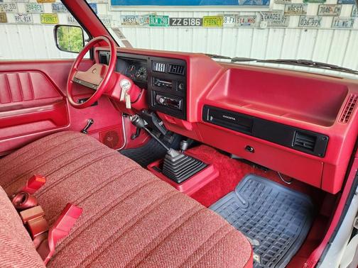 1991 Dodge Dakota 4WD