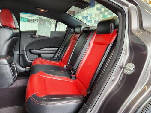 Granite Pearlcoat 2017 Dodge Charger SXT