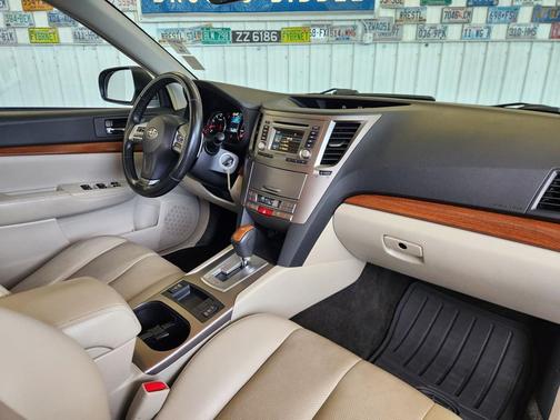 2013 Subaru Outback 2.5i Limited