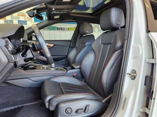 WHITE 2019 Audi A4 Premium Plus 45 TFSI Quattro