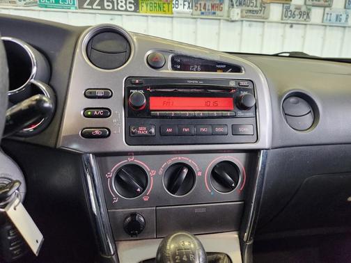 2005 Toyota Matrix Base