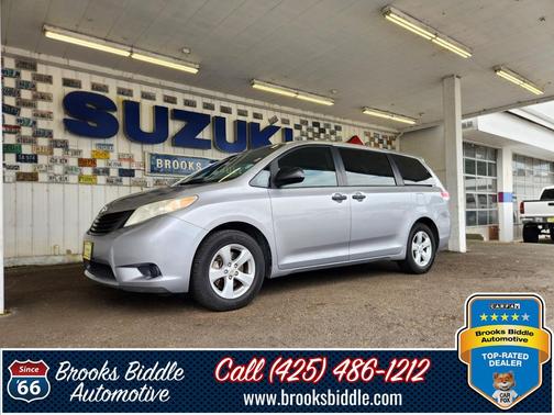 Silver Sky Metallic 2011 Toyota Sienna