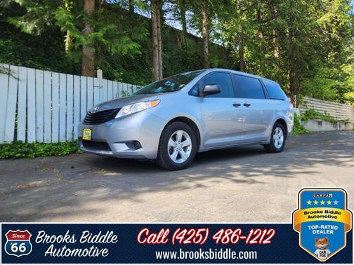 Silver Sky Metallic 2011 Toyota Sienna