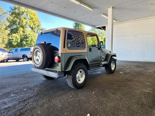 1997 Jeep Wrangler Sahara