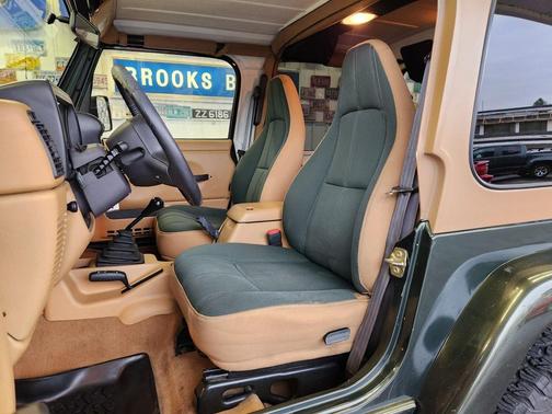 1997 Jeep Wrangler Sahara