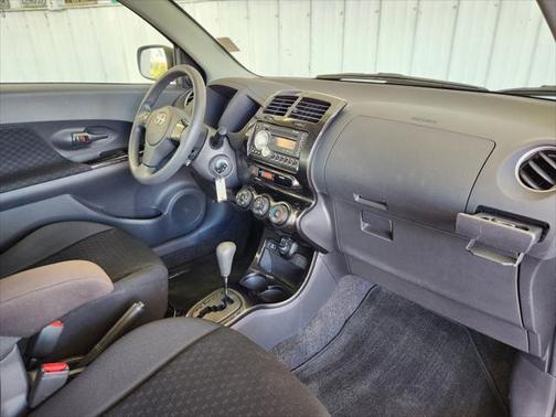 2010 Scion xD