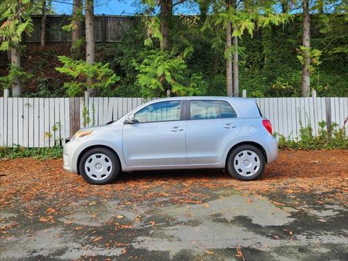 2010 Scion xD